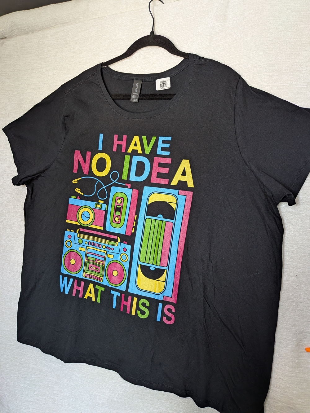 Gildan Black Short Sleeve Tee Woman 4x with Neon Retro Audio Graphic